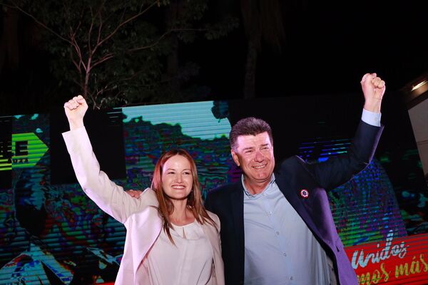 Efraín Alegre y Soledad Núñez afirman que su chapa 'presenta un proyecto plural”