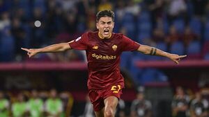 Doblete de Dybala en su primera gran noche en Roma