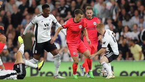 El Brighton sufre su primera derrota
