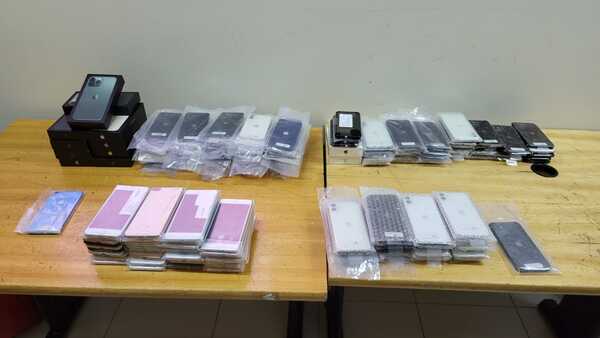 Incautan millonaria carga de celulares en bus turístico paraguayo en Foz - Noticde.com