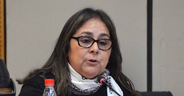 La Nación / Nani Arrúa busca exponer los atropellos que sufren las familias en Itakyry