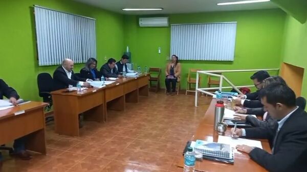 Detectan daño patrimonial de más de G. 3.000 millones en gestión de exintendente de Mallorquín - ABC en el Este - ABC Color