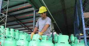 La Nación / El precio del gas se mantiene por ahora pero podría cambiar, afirman