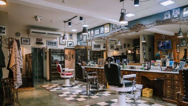 Con toda la barba: Club Varsovia apunta a ser pionera en barberías premium (abrió su segundo local)