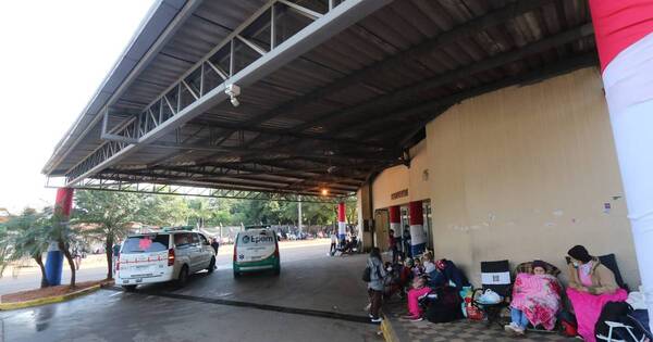 La Nación / Asegurados reclaman la falta de remedios