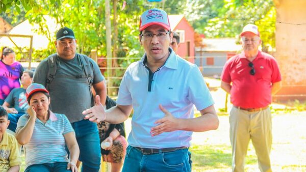 “LANDY” TORRES RECORRE EL DEPARTAMENTO LLEVANDO SUS PROPUESTAS Y PROYECTOS