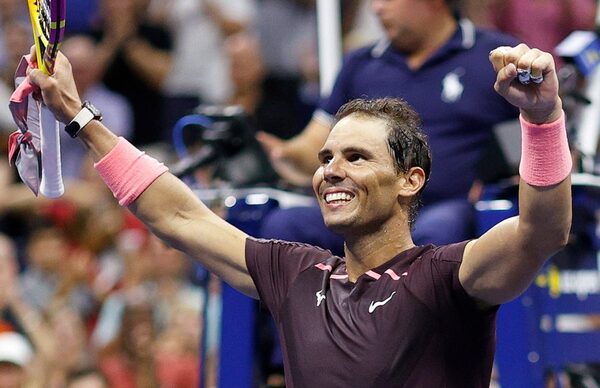 Rafael Nadal despierta a tiempo para superar la primera ronda del US Open