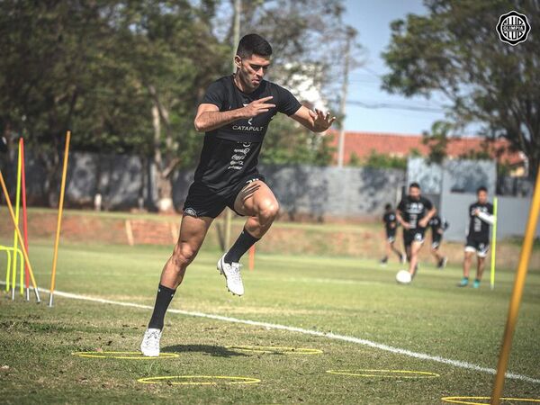 Olimpia: Como pan nuevo, tiques - Fútbol - ABC Color