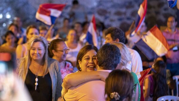 Esperanza Martínez asegura que Frente Guasu no está dividido