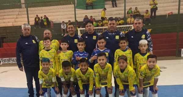 Diario HOY | Oviedo, Encarnación, Ñemby y Franco semifinalistas anticipados del Nacional C9