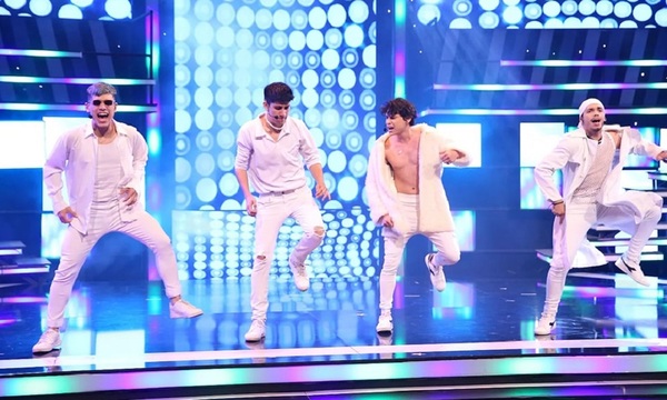 El clan homenajeando a “Backstreet Boys” | Telefuturo