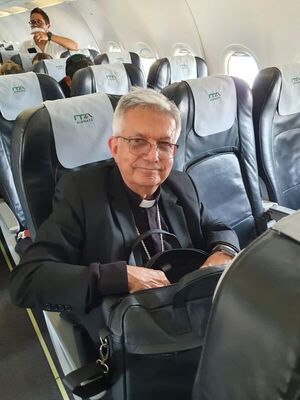 Cardenal Adalberto Martínez ya está rumbo a Paraguay - Nacionales - ABC Color
