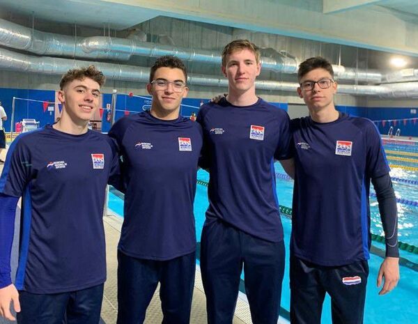 El ministro de deportes felicitó a la Selección Juvenil de Natación - Polideportivo - ABC Color