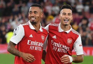 Arsenal sigue con marcha perfecta y mira a todos desde arriba en la Premier League