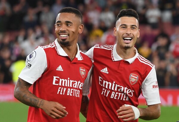 Arsenal sigue con marcha perfecta y mira a todos desde arriba en la Premier League