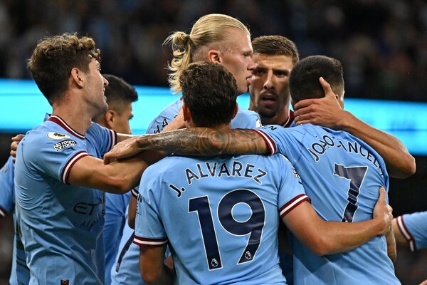 Triplete de Haaland y doblete de Álvarez para otra gran goleada del Manchester City