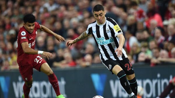 Liverpool deja con las manos vacías al Newcastle de Almirón