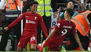 Crónica / [VIDEO] Newcastle, con Almirón, sufrió dolorosa derrota ante el Liverpool