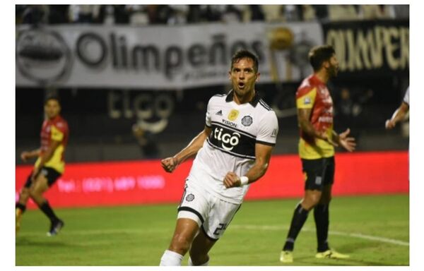 Roque salvó el invicto de Olimpia ante un gran Santani