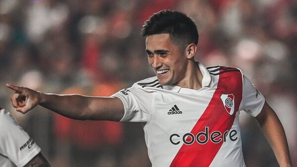 River golea a Defensa y sigue su camino en la Copa Argentina