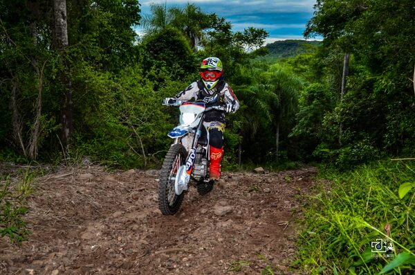 IMAG exhibe asombrosos modelos de motocicletas de la mano de KAYO