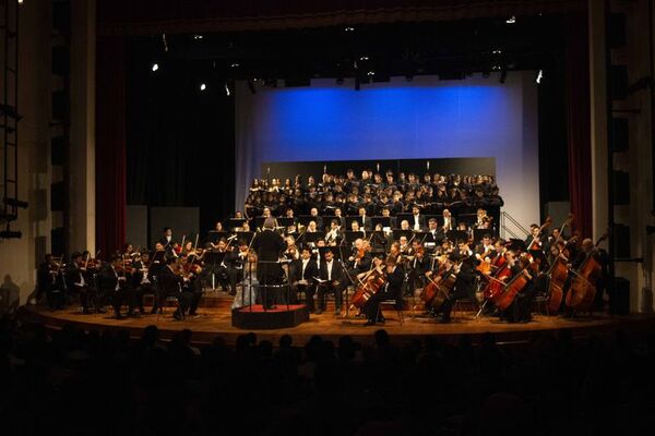 La OSCA rendirá homenaje a José Asunción Flores - Música - ABC Color