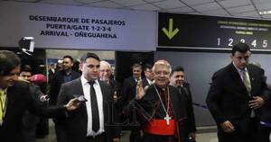 La Nación / Cardenal Adalberto Martínez arribó a su tierra guaraní y el pueblo lo recibió con júbilo