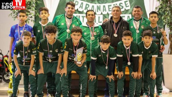 HOMENAJEARON A CAMPEONES Y  SUBCAMPEONES DEL NACIONAL DE FUTSAL