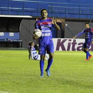 Futbolista paranaense es uno de los principales goleadores de Intermedia - La Clave