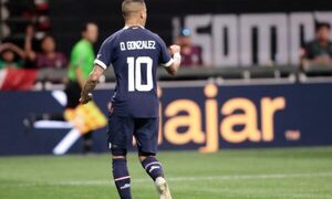 Derlis le da el triunfo a Paraguay frente a México