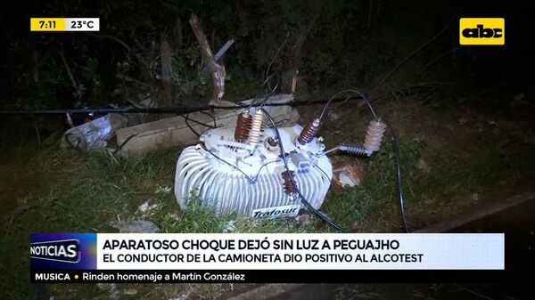 Aparatoso choque dejó sin luz a Peguajho - ABC Noticias - ABC Color