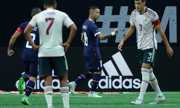 Paraguay vence a México 1-0 en partido amistoso