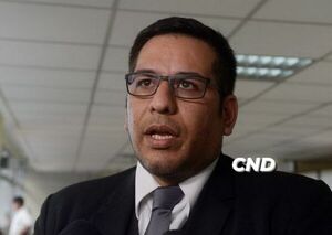CUESTIONADO DEFENSOR GODOY UTILIZA VEHÍCULO DE LA INSTITUCIÓN COMO SUYO. - La Voz del Norte