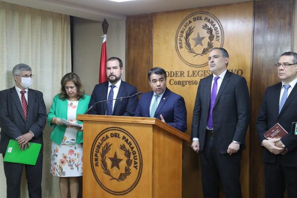 Ejecutivo presenta proyecto de PGN 2023 al Congreso Nacional