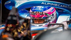 Fernando Alonso se disculpa públicamente con Hamilton