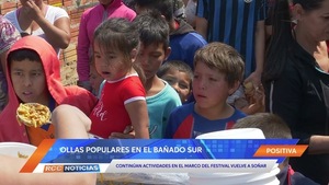 Ollas populares en el marco de un evento evangelístico en el Bañado Sur.