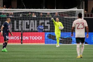 Antony Silva valora la victoria ante México y destaca a los debutantes