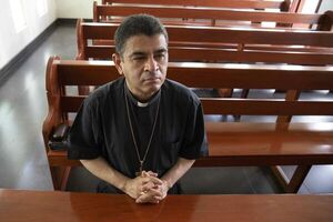 Gobierno mantiene cautivo al obispo Rolando Álvarez, crítico de Ortega - Mundo - ABC Color