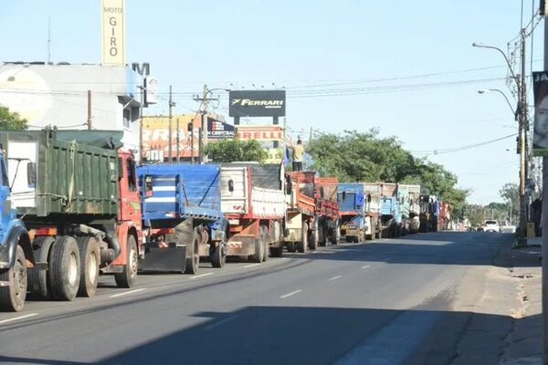 Camioneros vuelven a manifestarse desde la próxima semana - ADN Digital