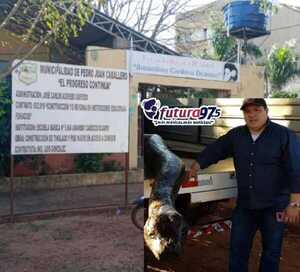 Concejal “reprendió” a abogado de la profe que denunció a una directora