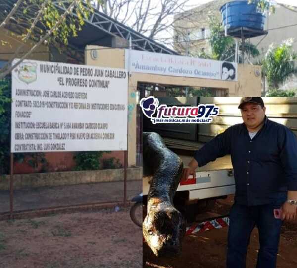 Concejal “reprendió” a abogado de la profe que denunció a una directora