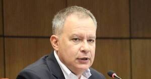 La Nación / Senador asegura que hubo fuerte lobby para limitar el análisis de ley de vigilancia del espacio aéreo