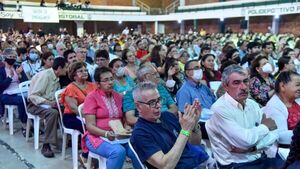 Políticos llevaron USD 4 millones con producto visto de alto riesgo
