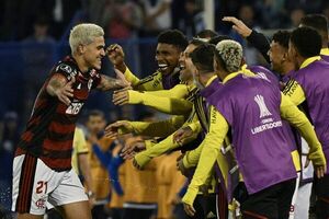 Pedro iguala a Zico y es el artillero de la Copa Libertadores 2022 con 11 goles - Fútbol - ABC Color