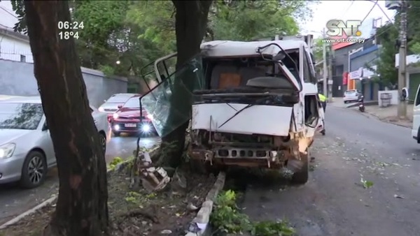 Accidente sobre la Avda. Fernando de la Mora - SNT