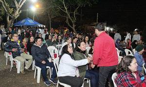 Kapeto Cano recibe gran aceptación a sus proyectos en visita a barrios de Hernandarias | DIARIO PRIMERA PLANA