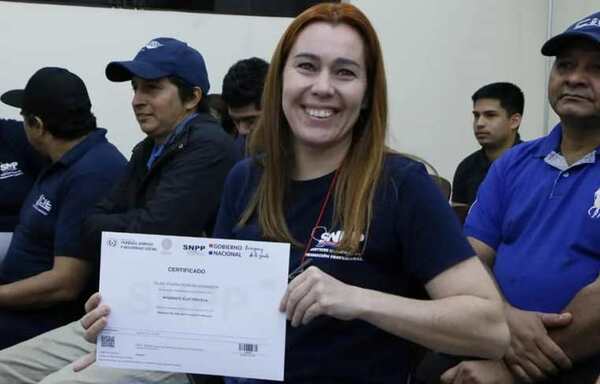 Ministerio de Trabajo forma a empleados de CIE para lograr mejor calidad en desempeño