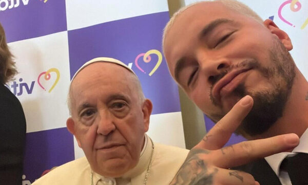 J Balvin: “Estoy seguro de que al papa le gusta el reguetón”