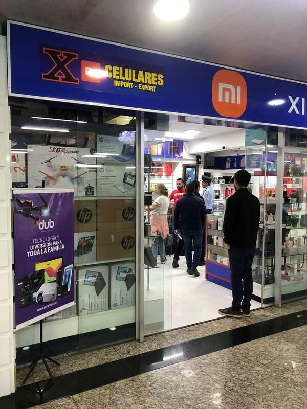 Intervienen comercio en donde turista fue víctima de estafa - La Clave