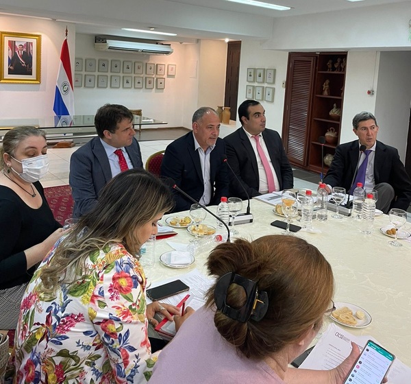 Coordinan acciones para asistir a comunidades indígenas del Chaco